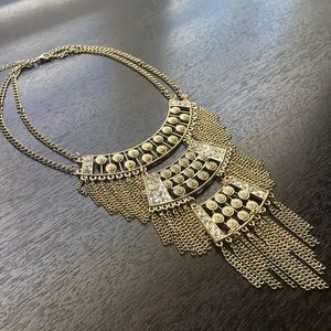 Statement necklace
